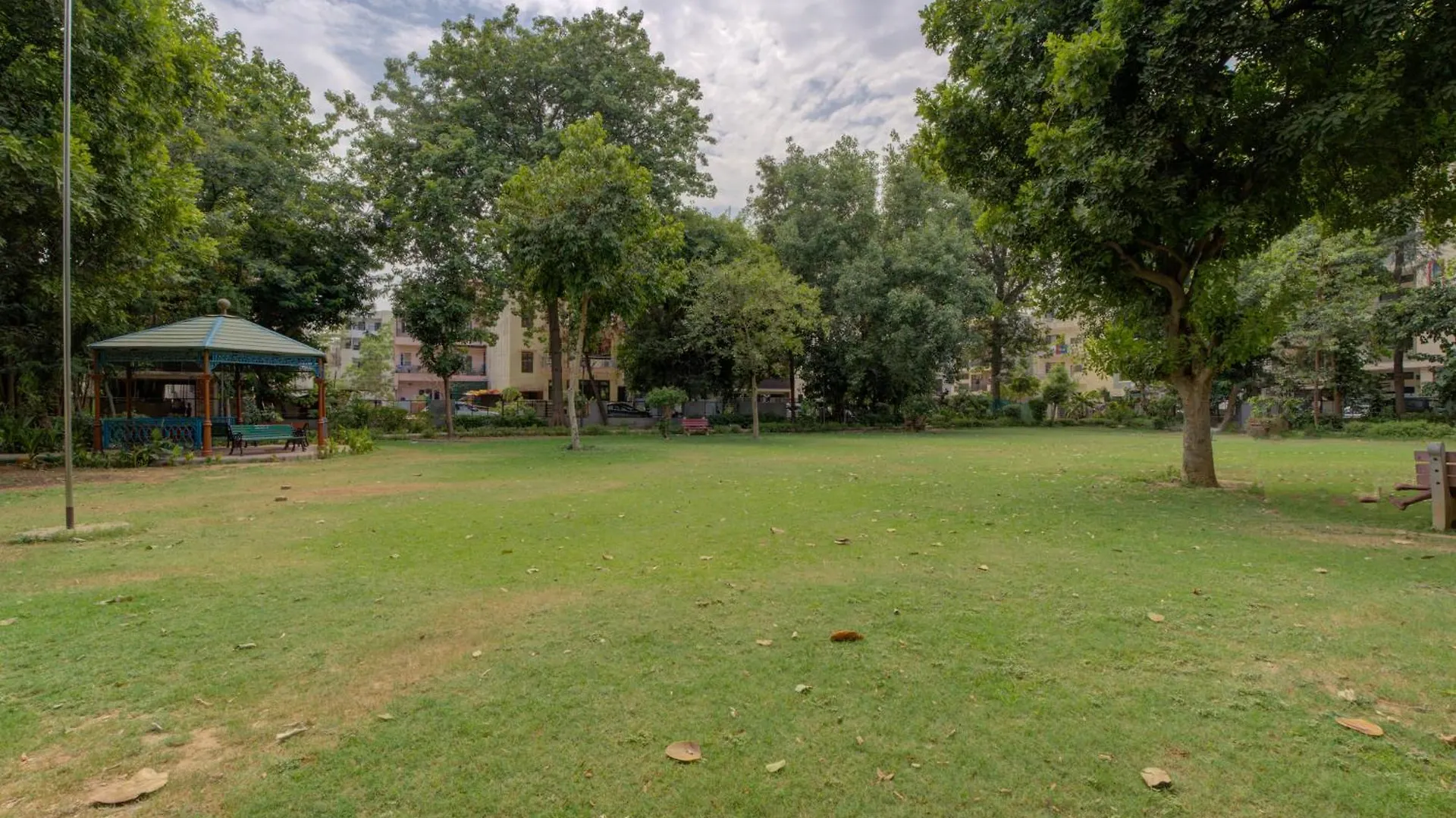 The Lodgers Luxury 1 Bhk Serviced Apartment In Gurugram Near Millennium City Centre Metro Gurgaon India