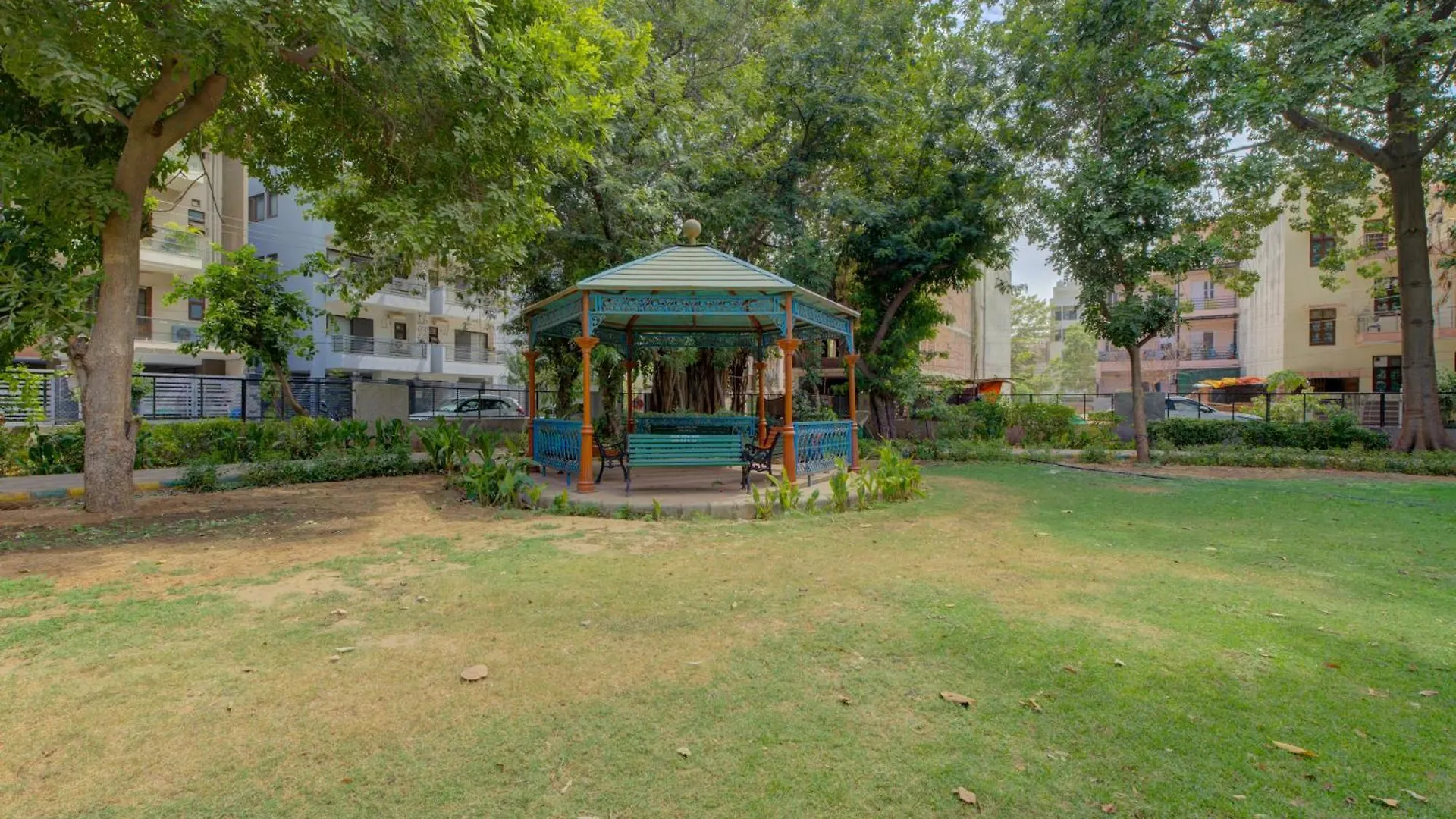The Lodgers Luxury 1 Bhk Serviced Apartment In Gurugram Near Millennium City Centre Metro Gurgaon