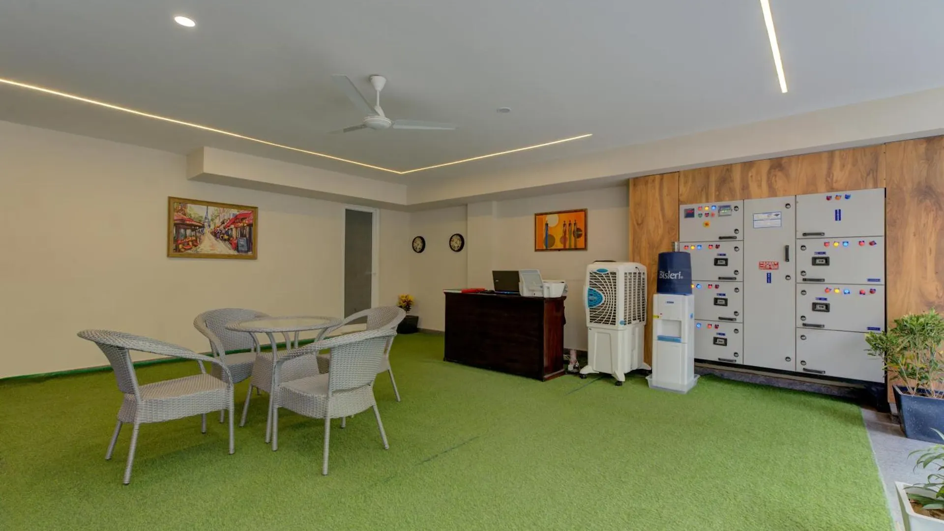 The Lodgers Luxury 1 Bhk Serviced Apartment In Gurugram Near Millennium City Centre Metro Gurgaon