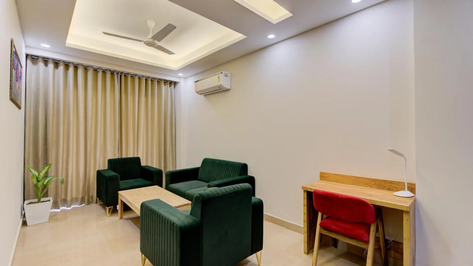 The Lodgers Luxury 1 Bhk Serviced Apartment In Gurugram Near Millennium City Centre Metro Gurgaon