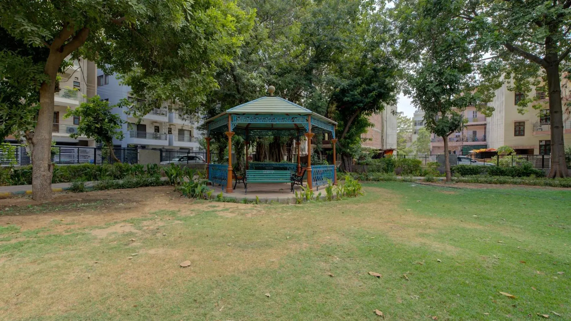 The Lodgers Luxury 1 Bhk Serviced Apartment In Gurugram Near Millennium City Centre Metro 구르가온 0*,